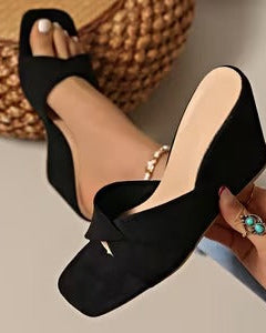 Collection image for: Women's Slide Sandals