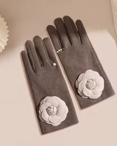 Collection image for: Women's Gloves & Mittens