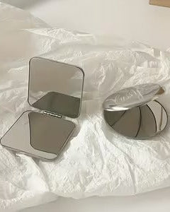 Collection image for: Makeup Mirrors