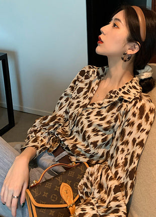 Chic Leopard Print Chiffon Blouse - Loose Fit, Lantern Sleeves, Women's Fashion Top