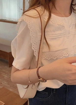 Elegant White Lace Short Sleeve Blouse for Women, Summer Fashion Trend