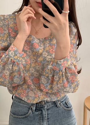 Chic Korean Style Floral Print Shiffon Blouse with Square Neckline