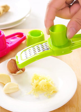 Effortless Multifunctional Garlic & Ginger Grinder, Manual Kitchen Tool for Mincing