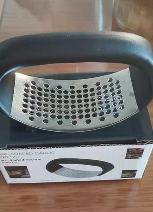Manual Stainless Steel Garlic Press Mincer Crusher - Easy Squeeze Kitchen Tool