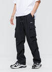 Black / M