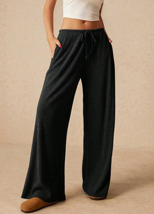 Demi-Season Fashionable Oversize Trousers: European City Style with Elastic Waist