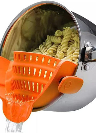 Flexible Silicone Clip-On Kitchen Strainer for Pasta, Vegetables & Fruits