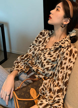 Chic Leopard Print Chiffon Blouse - Loose Fit, Lantern Sleeves, Women's Fashion Top