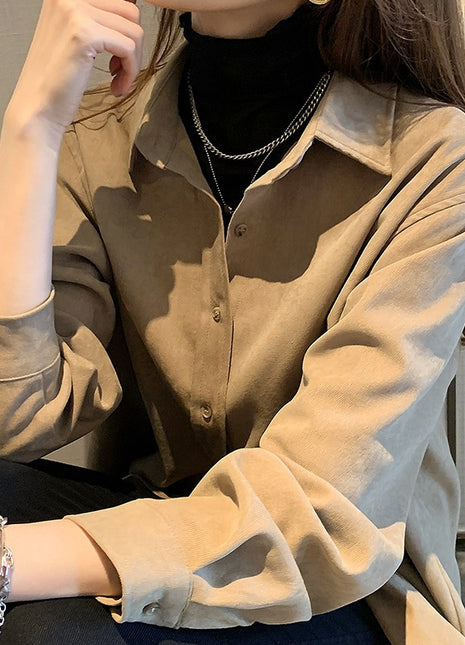 Women's Corduroy Retro Long-Sleeve Button-Up Shirt for Demi-Season Casual Style