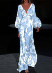 blue and white / S