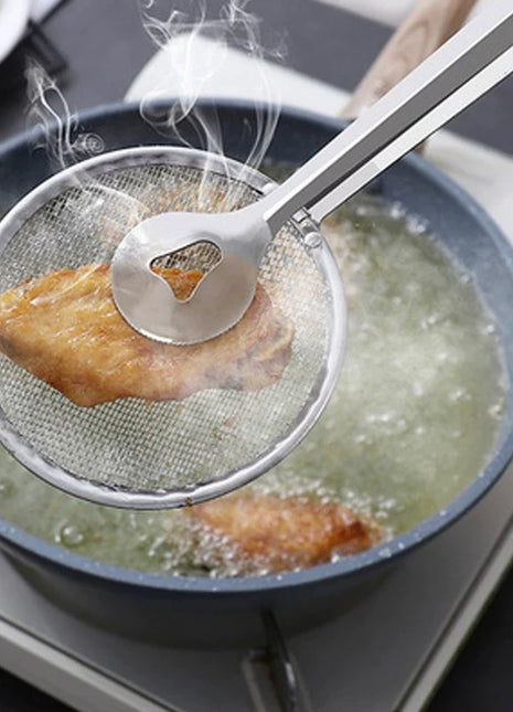 Versatile Stainless Steel Fine Mesh Frying Strainer Spoon with Integrated Clip