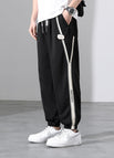 Black / M