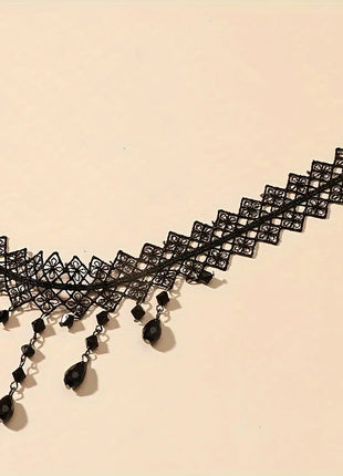 Retro Black Velvet Choker Necklace European Style Crystal Accent Jewelry