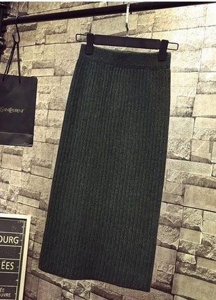 Fitted Long Knitted Woolen Midi Skirt, High Waist, Hip-Accented, Thickened