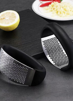 Manual Stainless Steel Garlic Press Mincer Crusher - Easy Squeeze Kitchen Tool