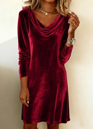 Elegant Velvet Fitted Midi Dress with Chic Swing Collar for Autumn