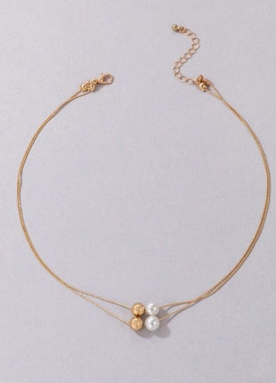Elegant Minimalist Pearl Necklace with Metal Chain Design, Clavicle Style