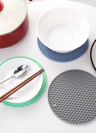 Round Silicone Heat-Resistant Table Mat & Non-Slip Trivet for Kitchen Dining