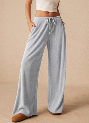 Demi-Season Fashionable Oversize Trousers: European City Style with Elastic Waist