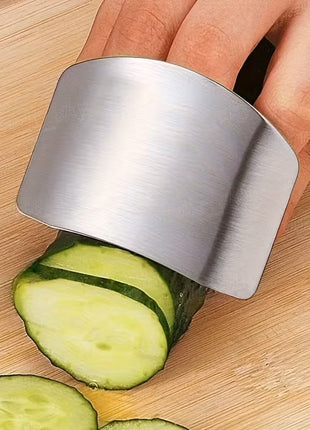 Durable Stainless Steel Kitchen Finger Guard for Safe Vegetable Slicing
