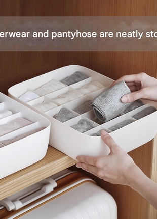 Underwear Storage Box, Household Intimates Multi-Grids Organizing Box, Plastic Wardrobe Classification Bra, Socks, Intimates Storage Box